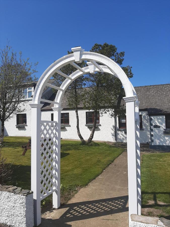 Trenewydd Farm Holiday Cottages Cardigan Eksteriør billede
