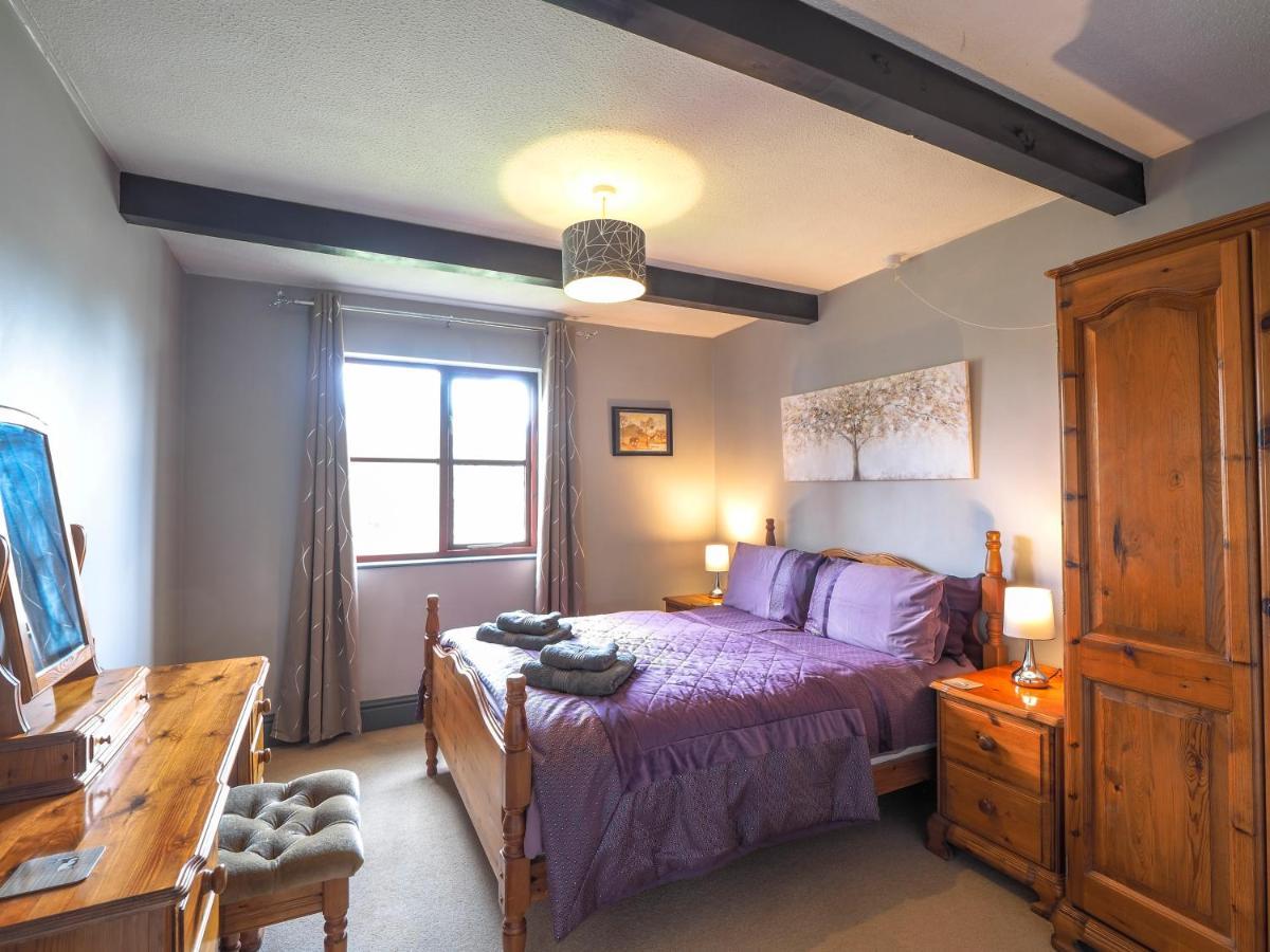 Trenewydd Farm Holiday Cottages Cardigan Eksteriør billede