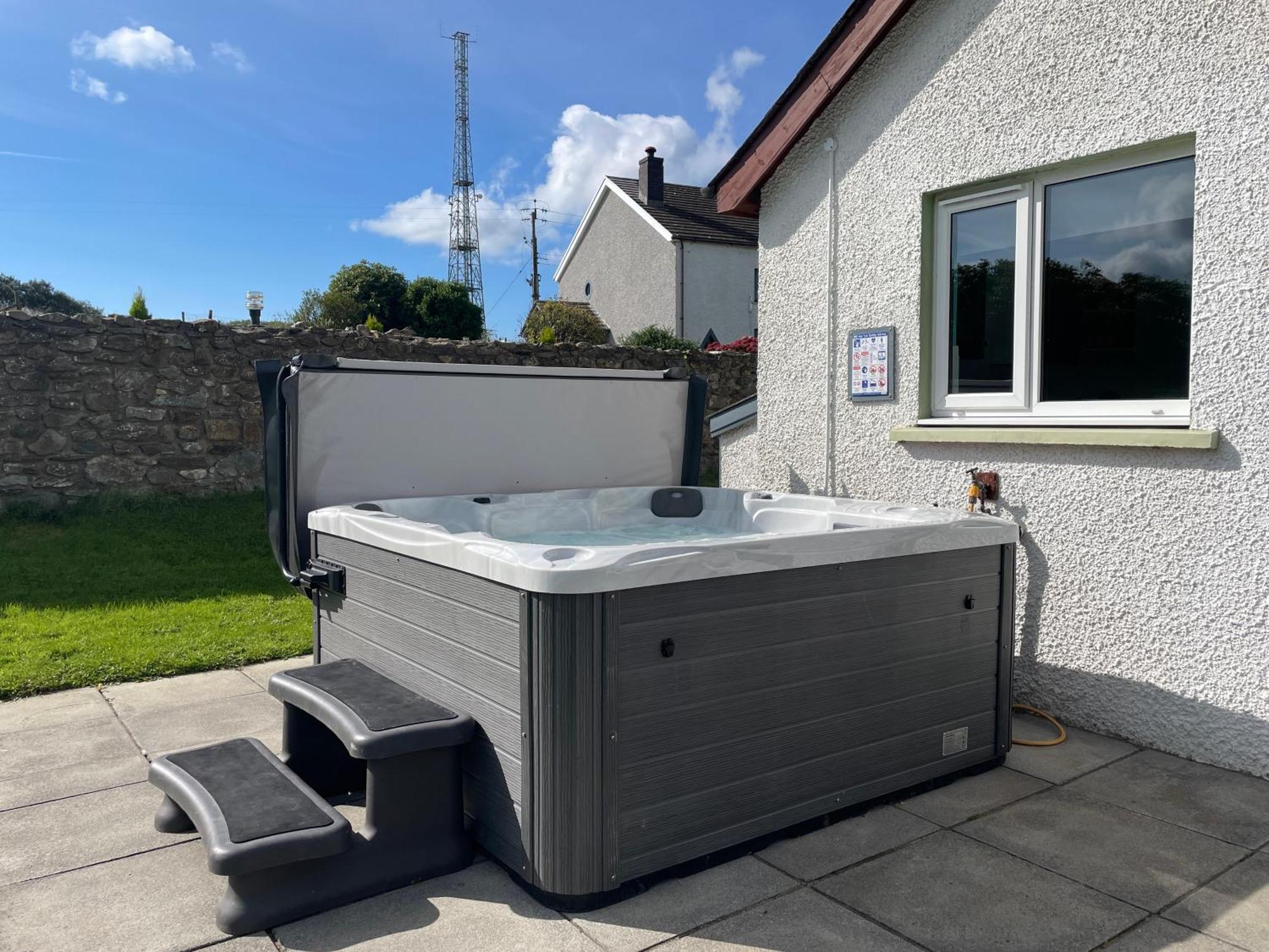 Trenewydd Farm Holiday Cottages Cardigan Værelse billede
